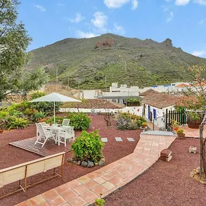 https://casa-fina.in-canary-islands.com